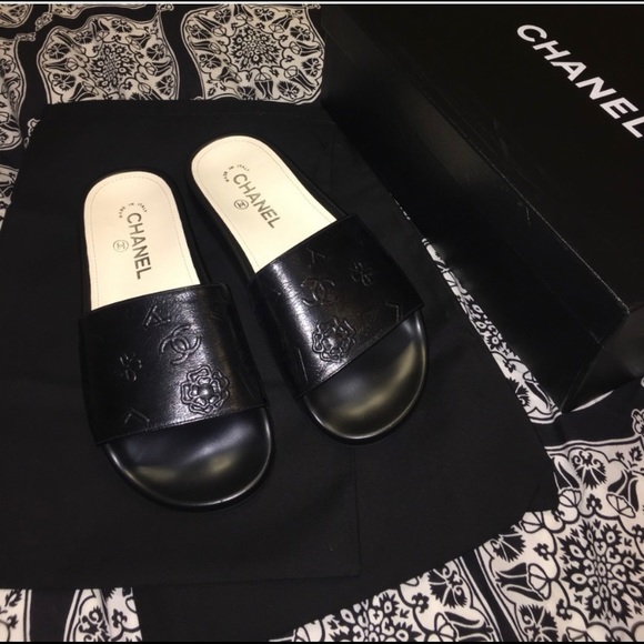Chanel Sandal mules - Picture 1 of 7